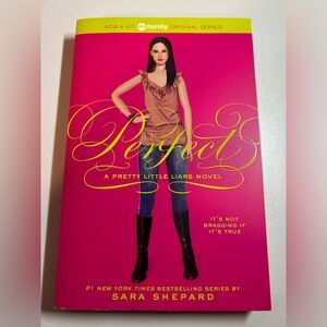 pretty little liars book #3